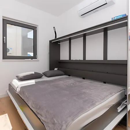 Apartment Liamare