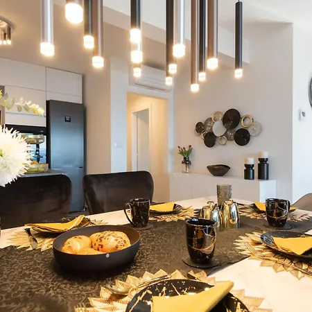 Liamare * Μακάρσκα